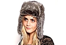 Как хранить меховые шапки?